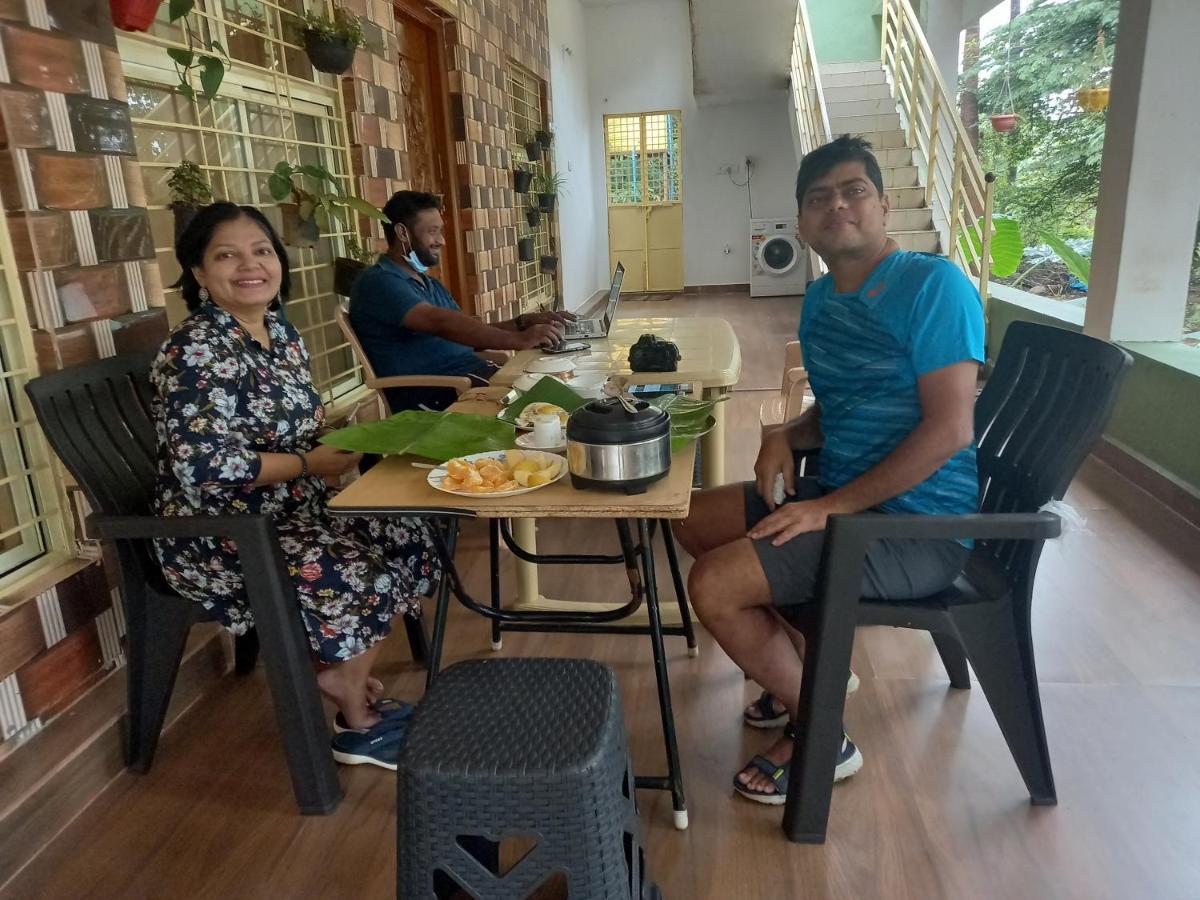Saptami Hampi Homestay Exteriér fotografie